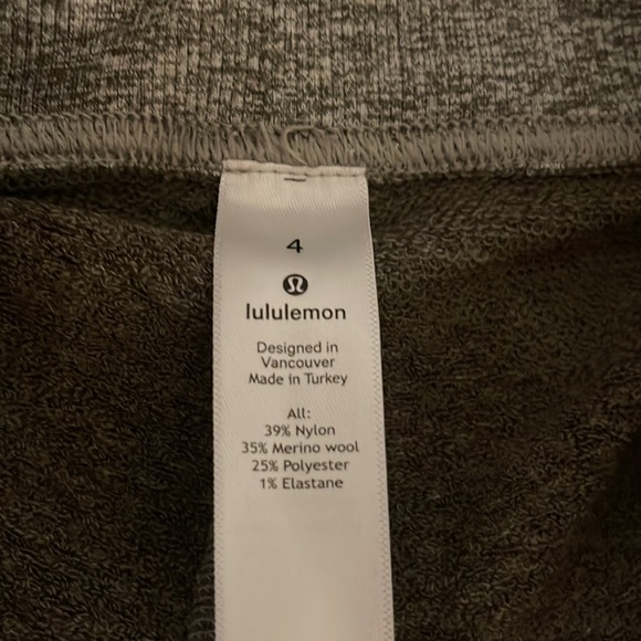 Lululemon Athletica Engineered Warmth Joggers | Size 4 | Gray & Sage - Picture 13 of 13